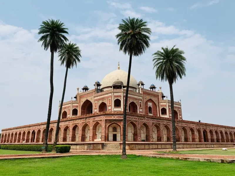 Places to Visit in Delhi: The Complete Sightseeing and Metro Guide