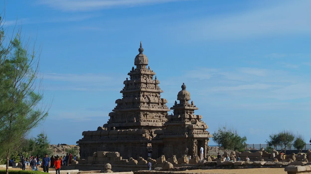 Ancient stone Shore Temple along the Bay of Bengal coastline in Mahabalipuram