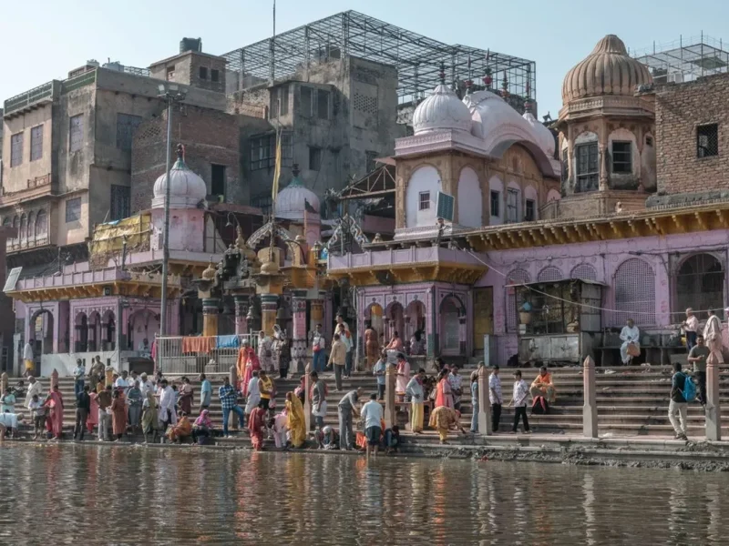 Agra to Mathura & Vrindavan: Distance, Transport & Travel Guide