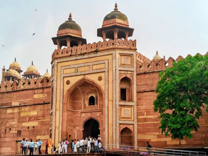 Fatehpur Sikri Guide: History, Places to See & Travel Tips