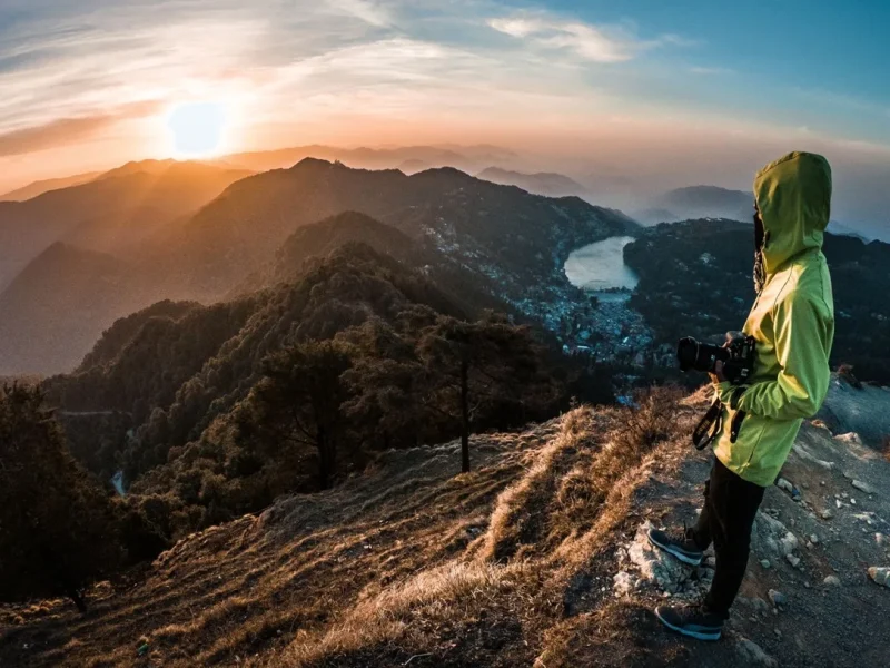 Tiffin Top Nainital Guide: Dorothy’s Seat Trek, Horse Rides, and Views
